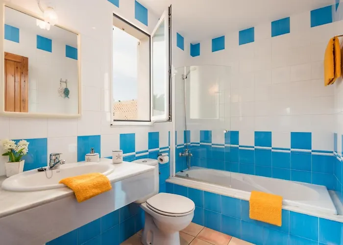 Villa Samuel Y Benjamin *