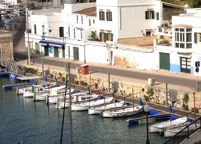 Samuel Y Benjamin Villa *