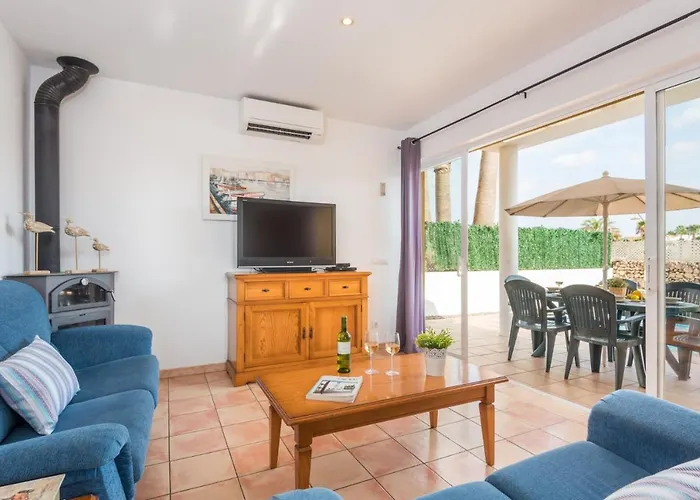 Samuel Y Benjamin Villa *